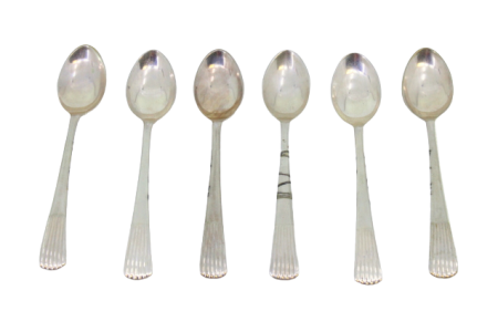 Conjunto de seis colheres de chá em prata com cabos revelados ao estilo "caninhas".